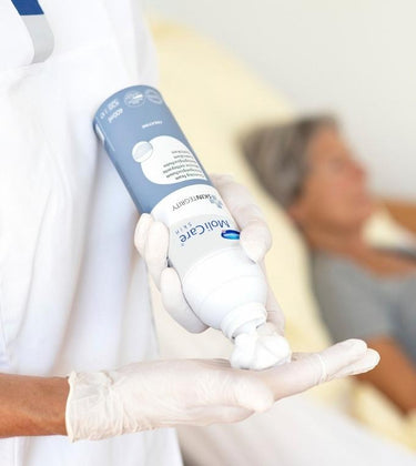0029950810 - 00299508100029950810-MOUSSE-LIMPEZA-MOLICARE-SKIN-400-G-HARTMANN_2.JPG