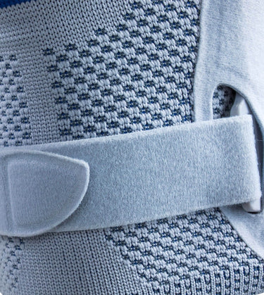 002GENUTS - 002GENUTS_2.JPG