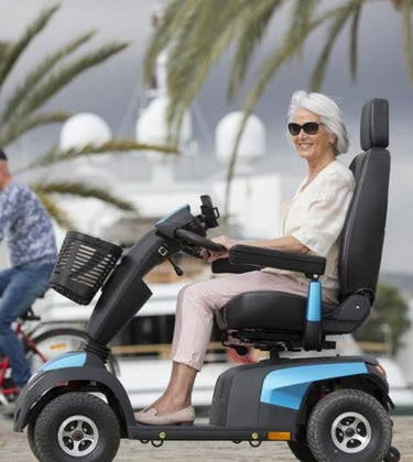 1640190 - 1640190SCOOTER-COMET-PRO-INVACARE_2.JPG