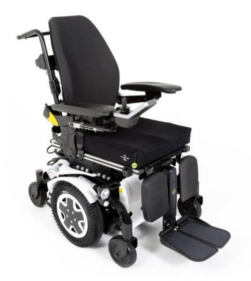 Cadeira de Rodas Elétrica Tração Central Invacare TDX SP2 NB